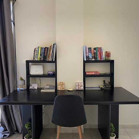 Irinis Apartment In Kalamata Luaran gambar