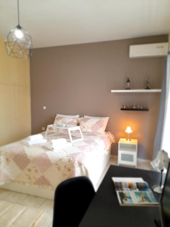 Irinis Apartment In Kalamata Luaran gambar